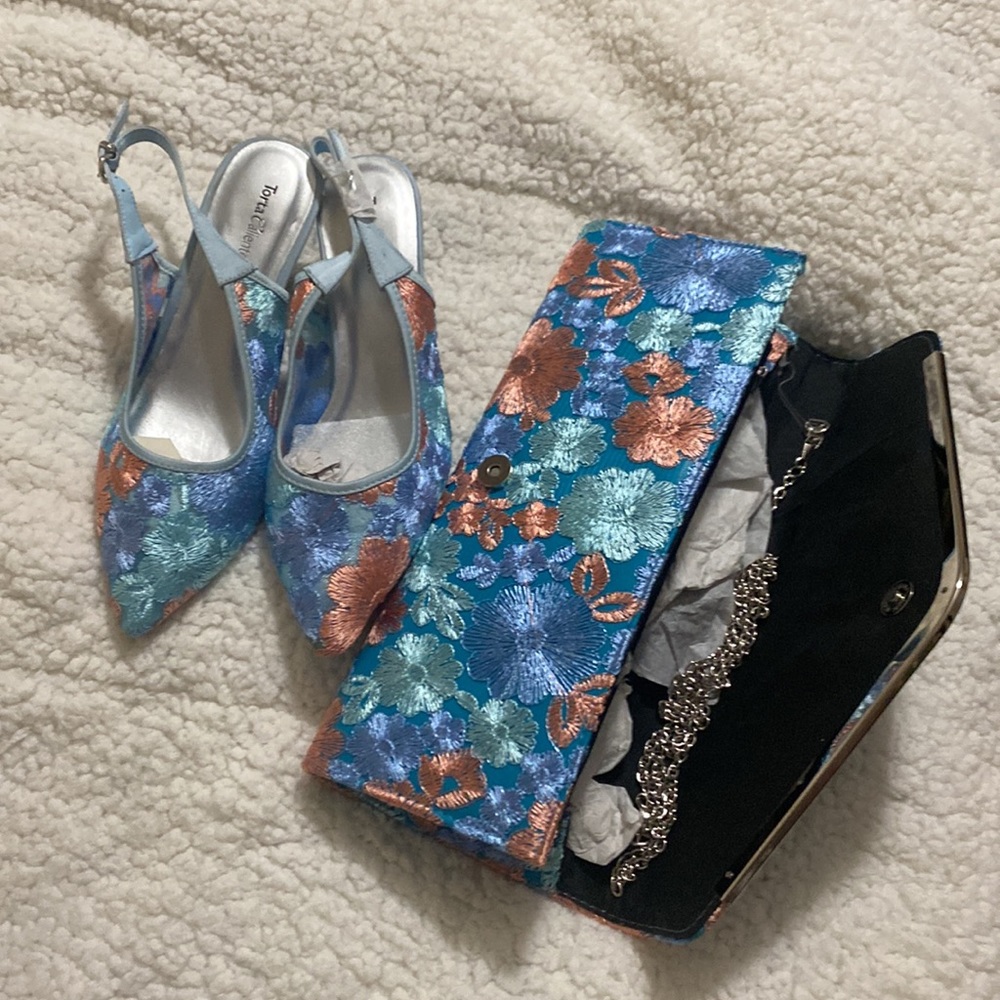 Torta Caliente shoe & Clutch - Picture 3 of 9